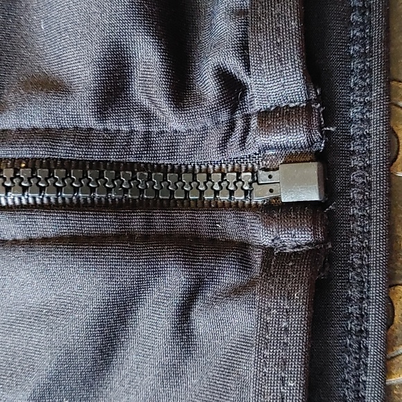 3/$40 Boohoo Sports Bra Sz 10 - Picture 3 of 5